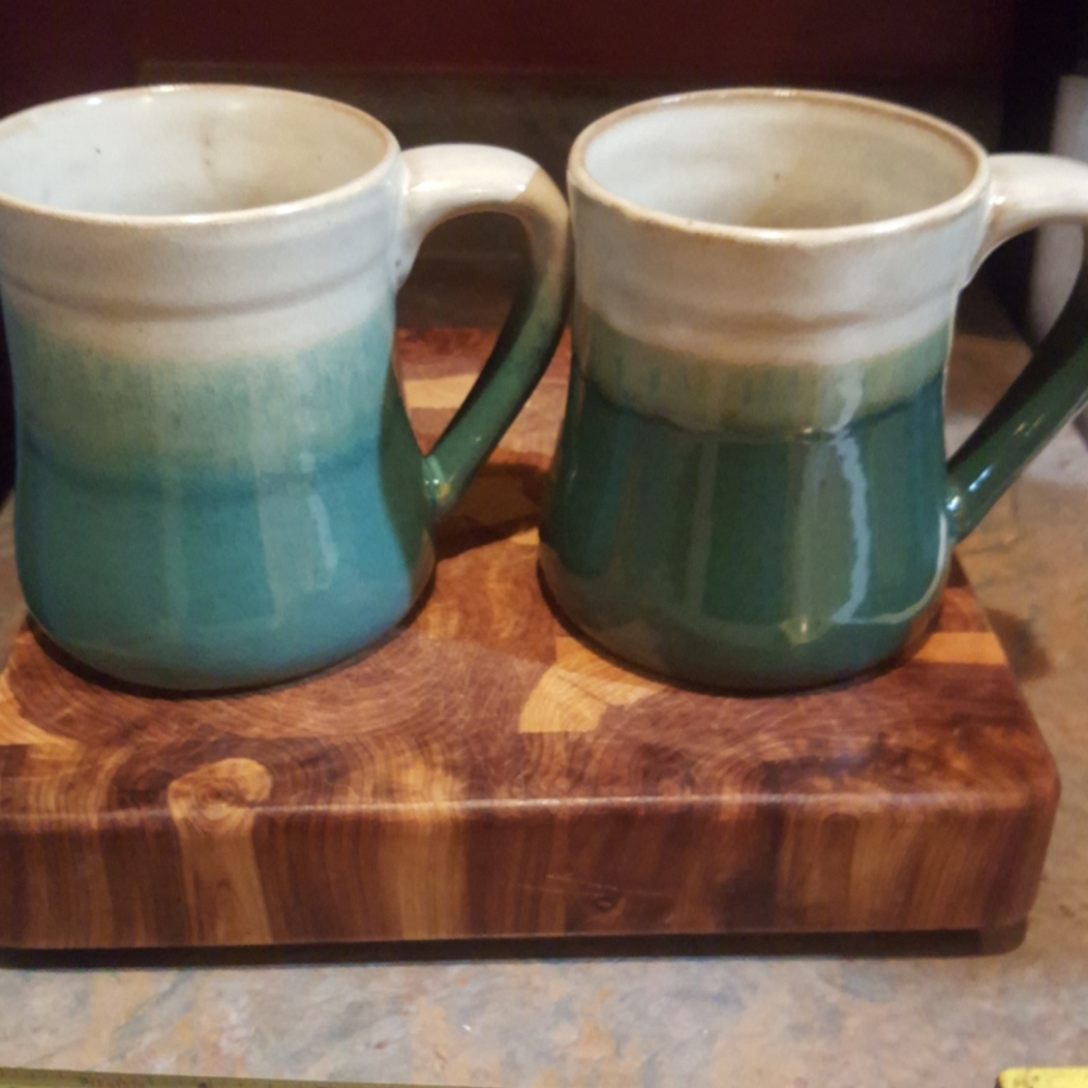WOMEN SET OF 2 COFFEE MUGS - Picture 3 of 7